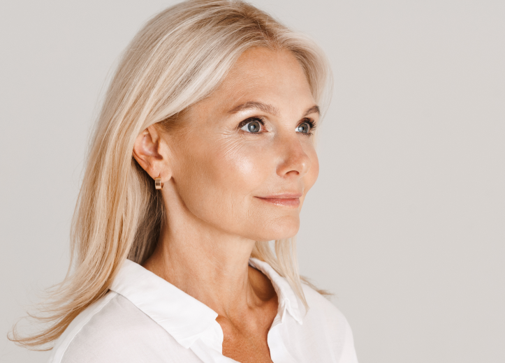 mature-blonde-woman-wearing-shirt-posing-and-looki-2023-11-27-05-36-21-utc Body Contouring in Charleston County, SC